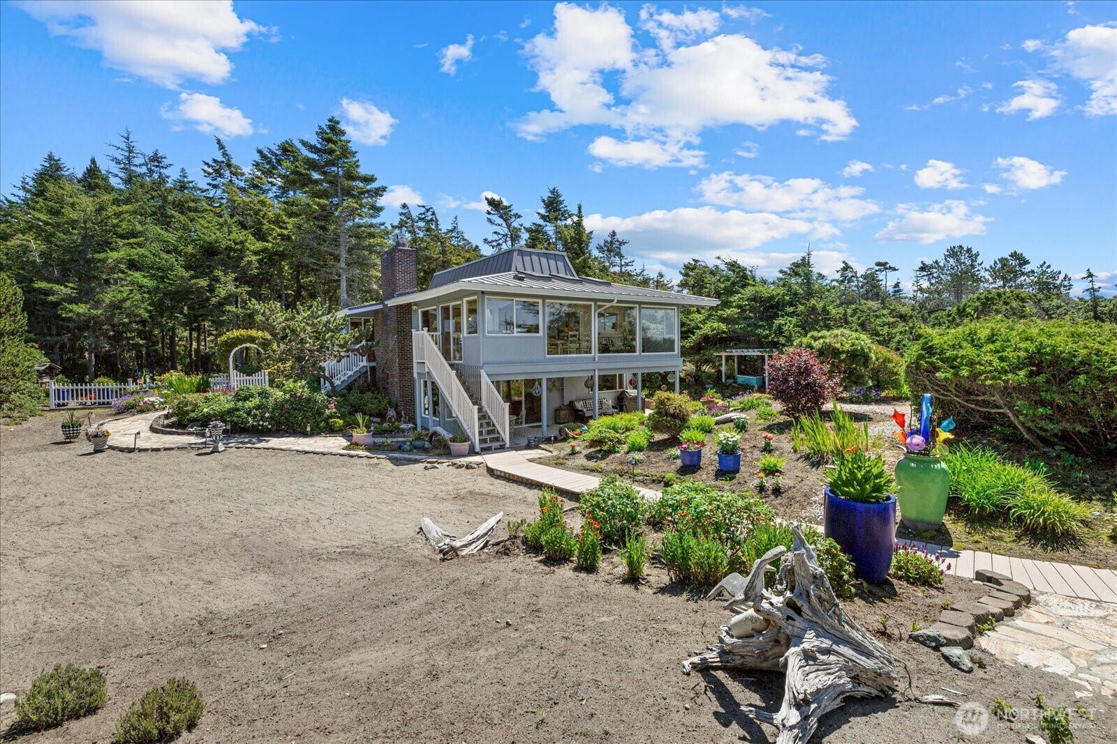 4951  Surfcrest Drive  Oak Harbor WA 98277 photo