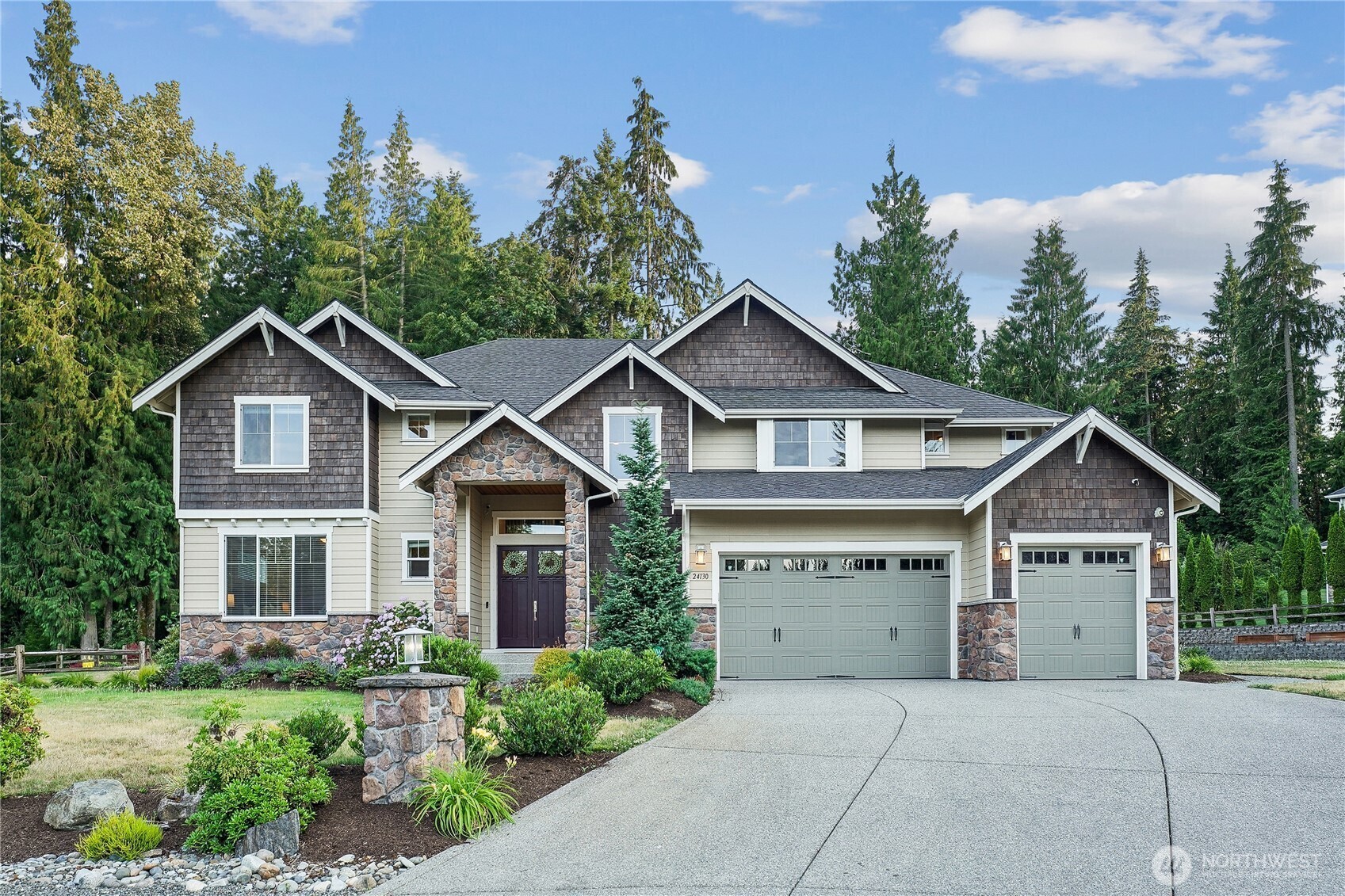 Property Photo: 24130 145th Avenue SE WA 98296
