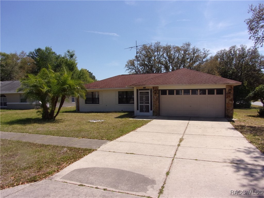 Property Photo: 9291 N Mitchelle Drive FL 34434