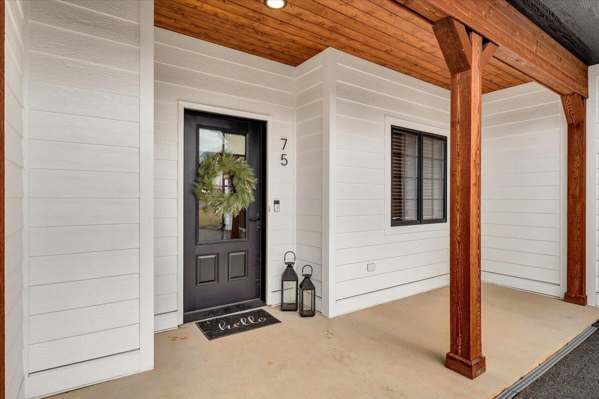 Property Photo: 75 Wading Crane Ln VA 24184