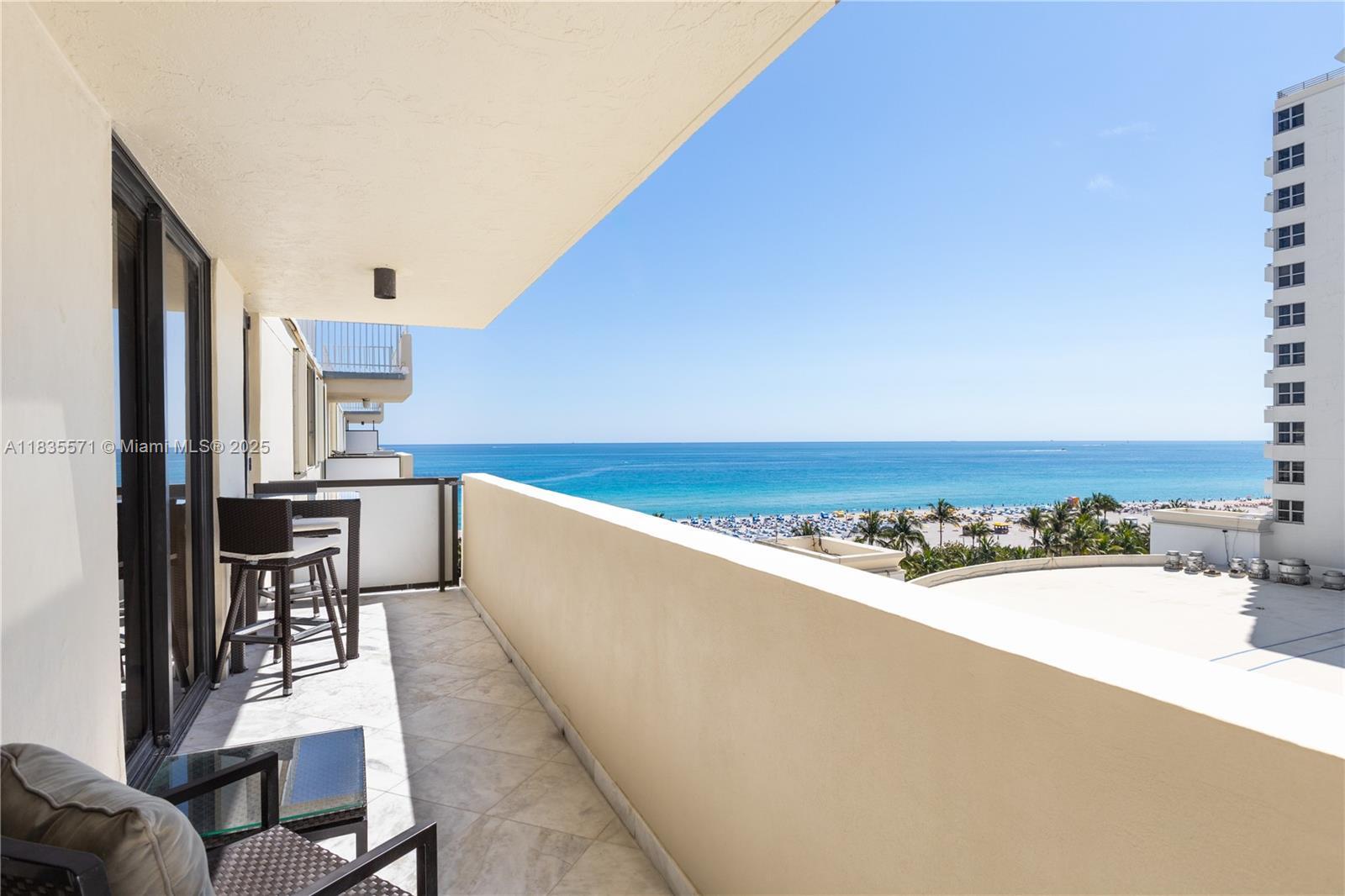 Property Photo: 1623 Collins Ave Ph1010 FL 33139