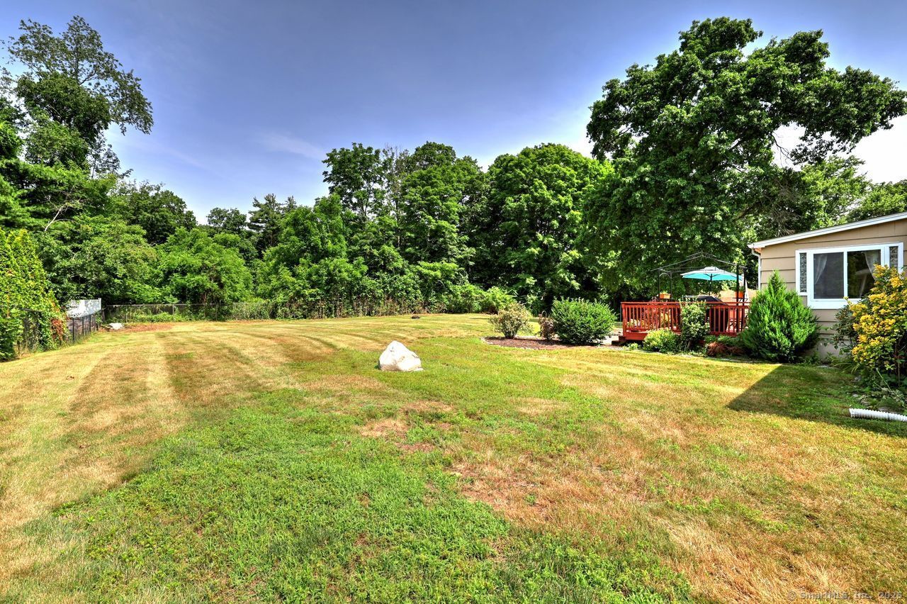 Property Photo: 754 Riverside Drive CT 06477
