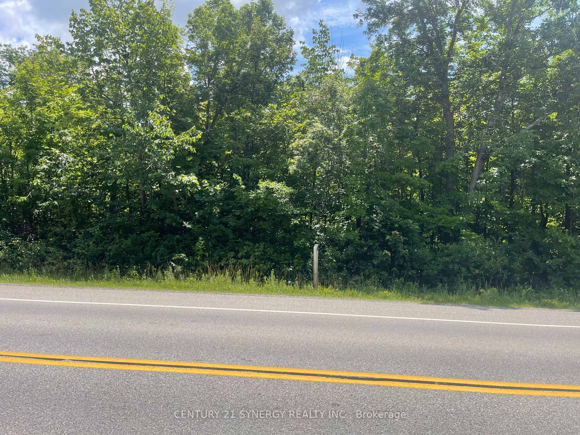 Property Photo:  6710 B Roger Stevens Drive E  ON K7A 5B8 