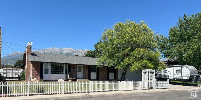 Property Photo:  663 E 485 S  UT 84097 