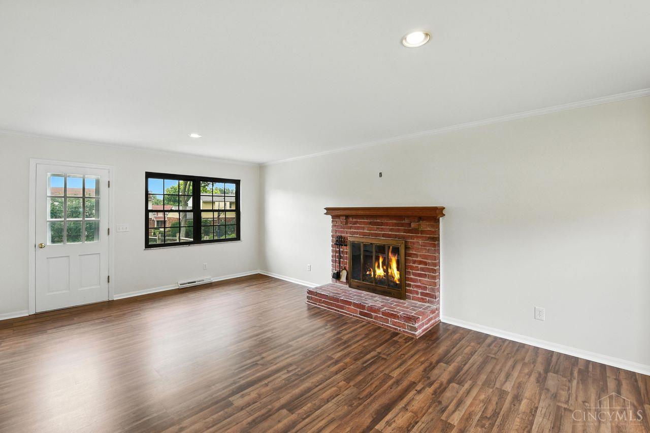 Property Photo: 1024 Eastgate Drive OH 45231