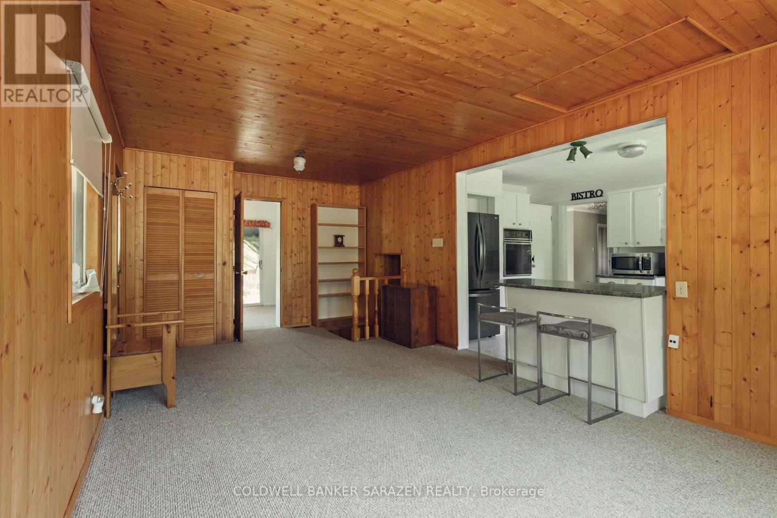 Property Photo: 2009 Prince Of Wales Drive ON K2C 3J7