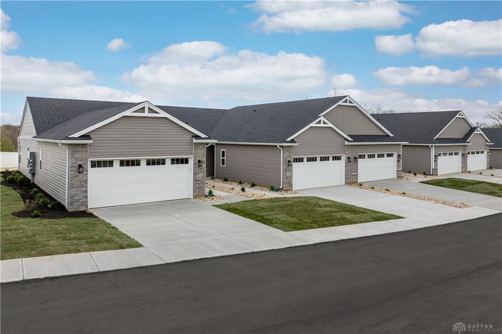 6841 Traditions Street 26  Middletown OH 45044 photo