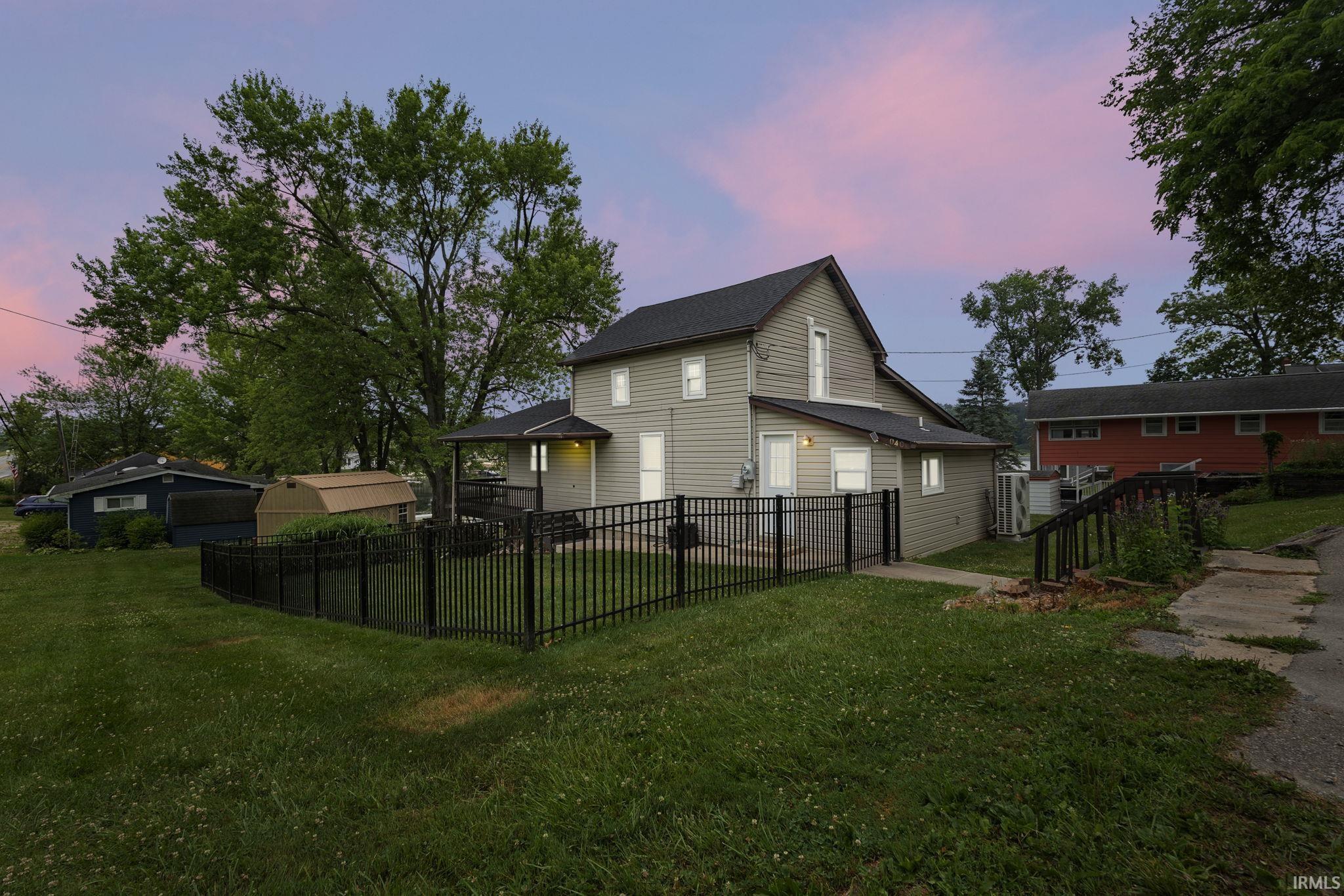 Property Photo: 2040 Lane 120 Hamilton Lake IN 46742