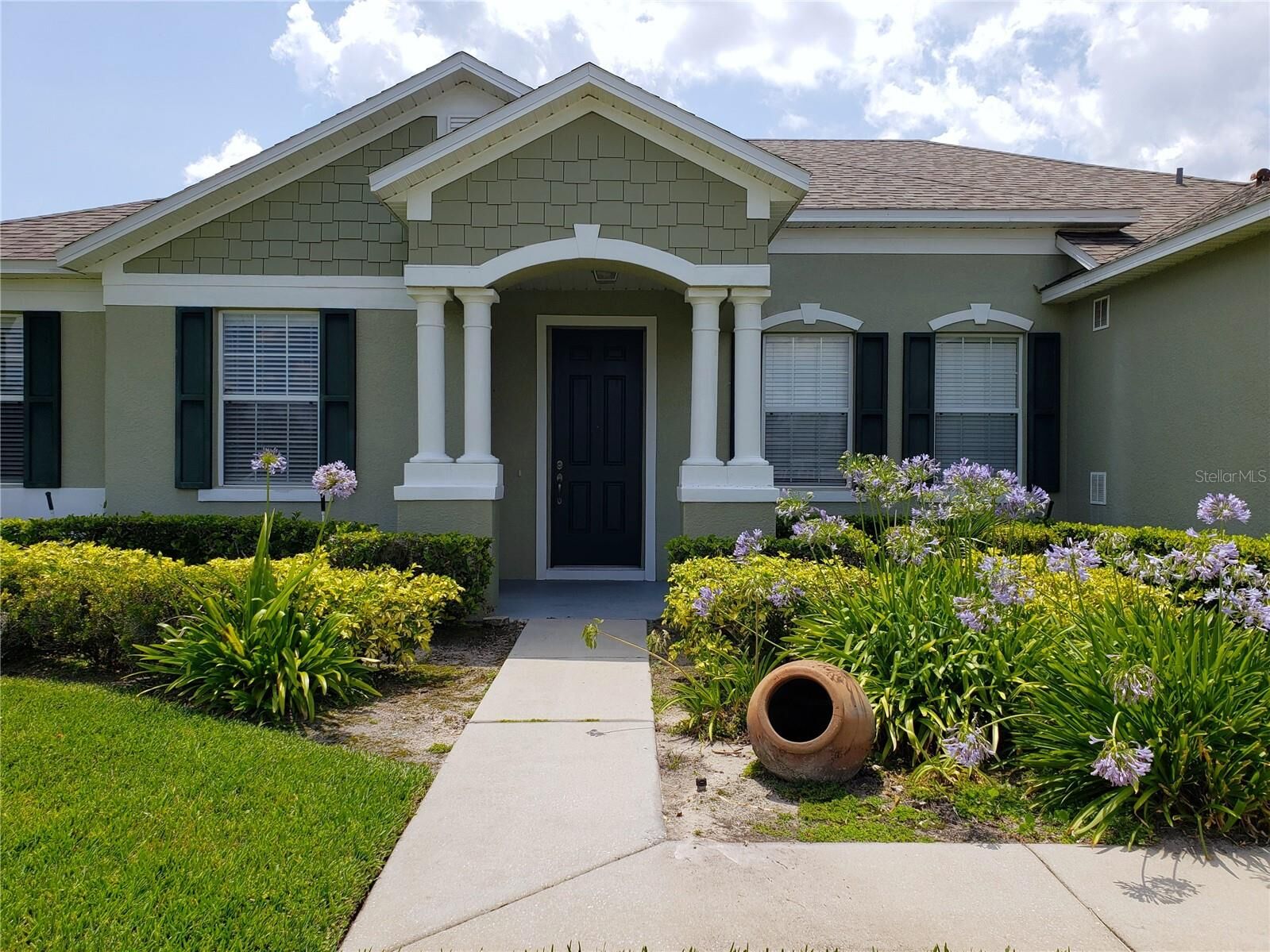 Property Photo: 656 Setting Sun Drive FL 34787