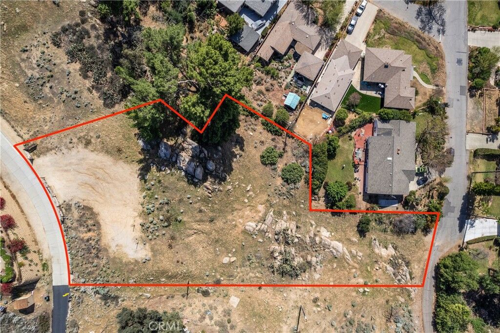 Property Photo: 2935 Galaxie Heights Road CA 92507