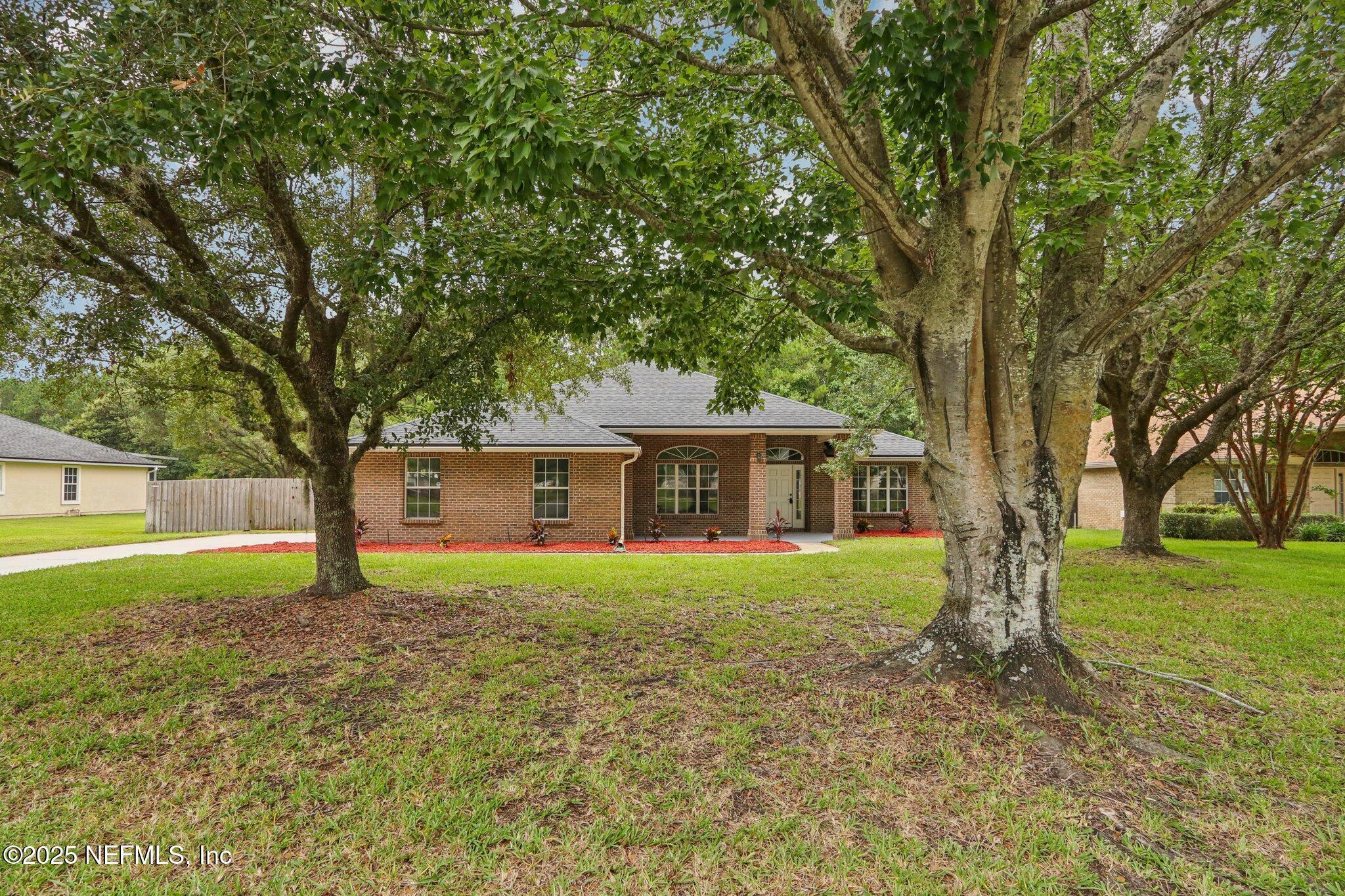Property Photo:  706 Wellhouse Drive  FL 32220 