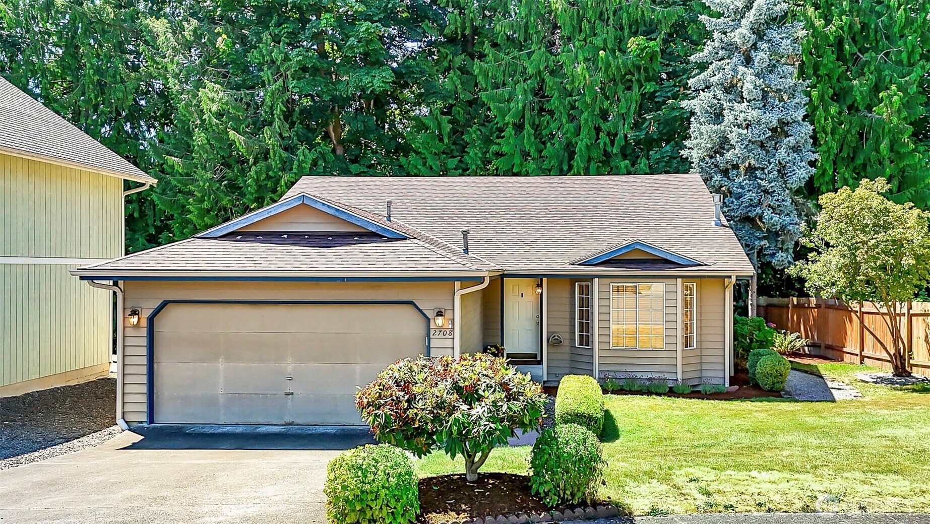 Property Photo: 2708 106th Drive NE WA 98258