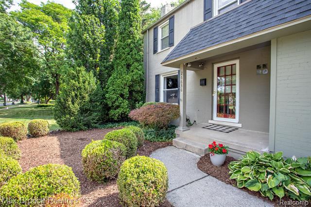 Property Photo: 26636 Wyoming Road MI 48070