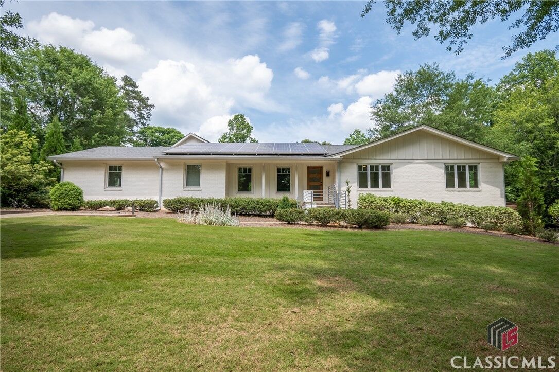 Property Photo: 145 Clyde Road GA 30605