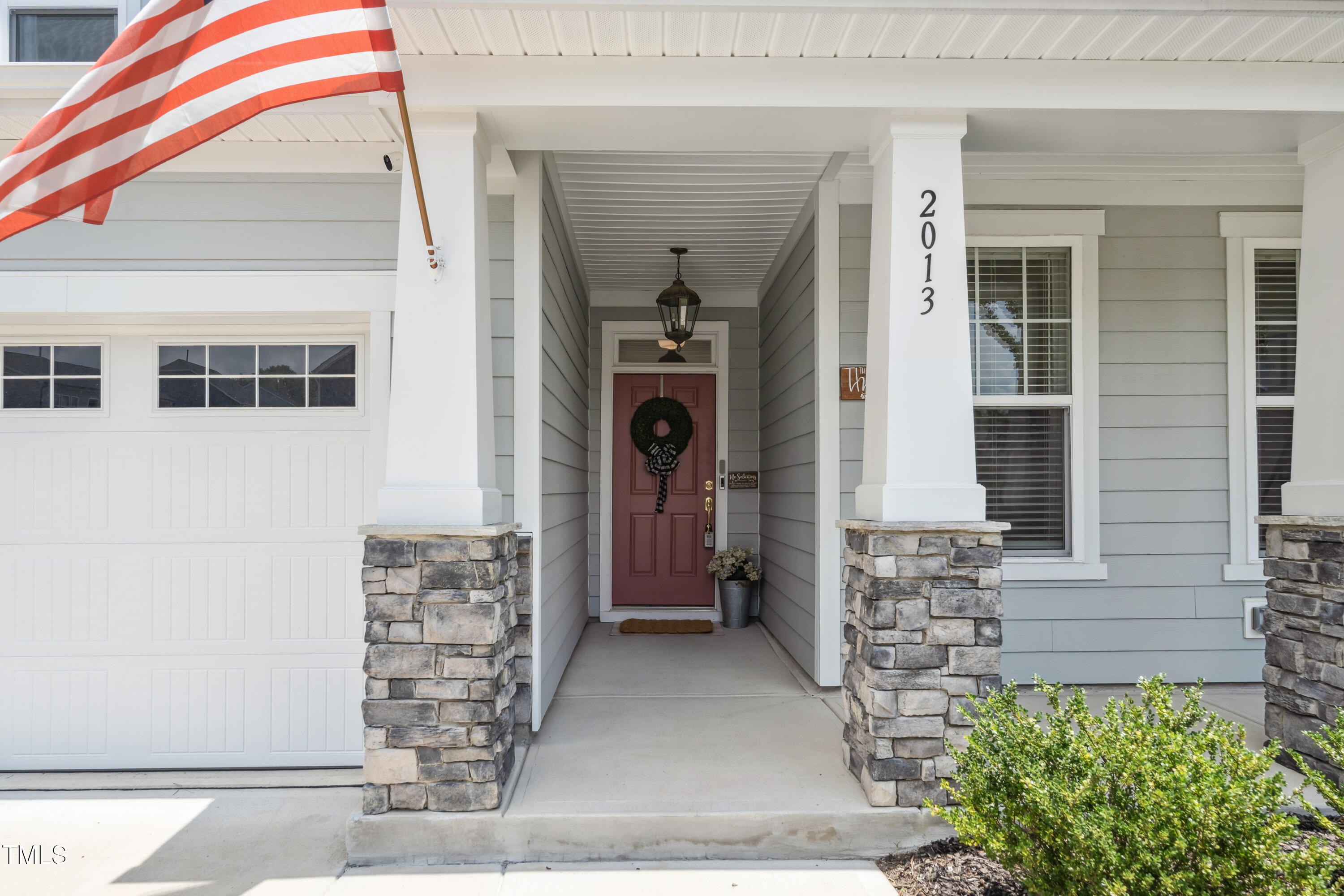 Property Photo: 2013 Latham Oaks Avenue NC 27587