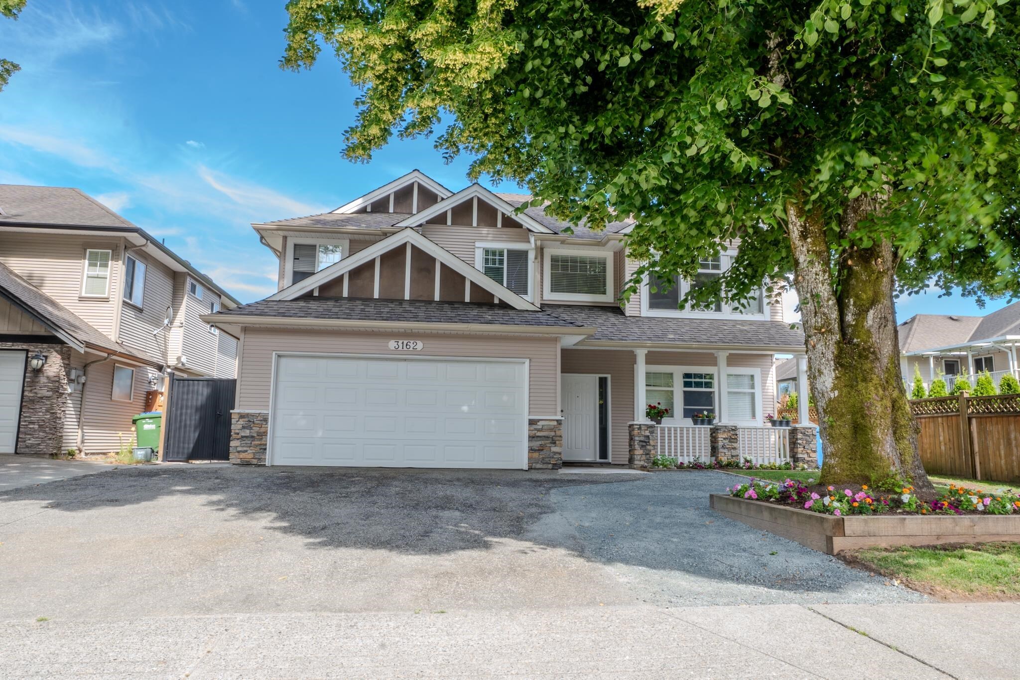Photo de la propriété: 3162 Station Road BC V4X 2S8