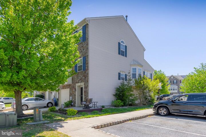 Property Photo:  18 Shoemaker Drive  NJ 08085 