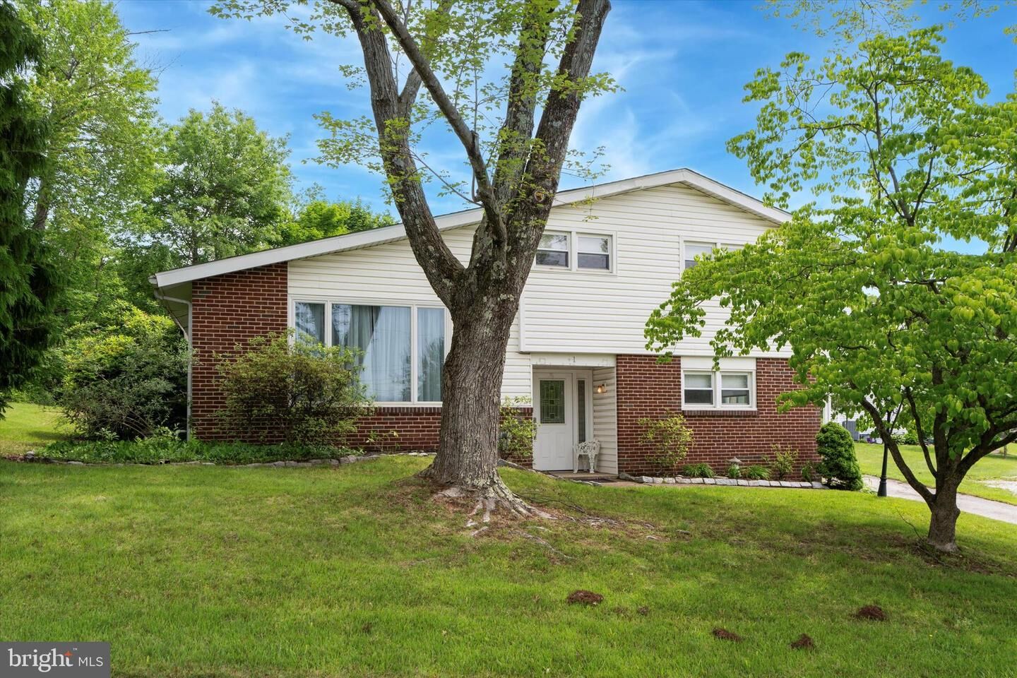 Property Photo: 1 Plymwood Drive PA 19462