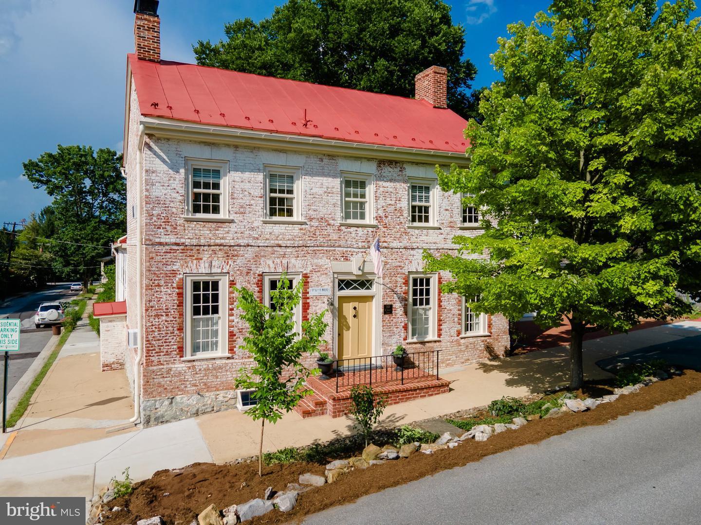 301 E German Street  Shepherdstown WV 25443 photo