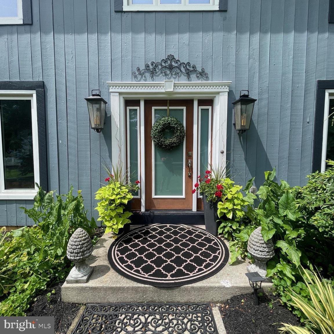 Property Photo: 2 Whitcraft Drive PA 17543