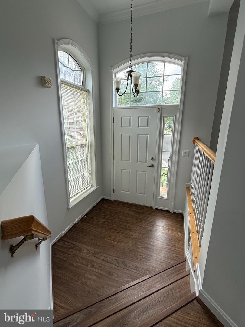 Property Photo: 2431 Cypress Green Lane VA 20171