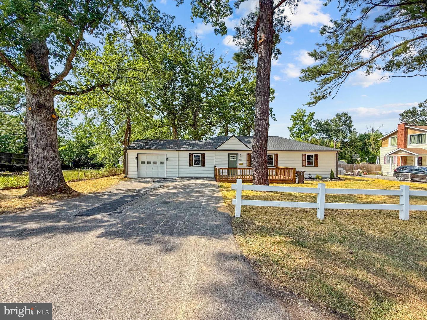 Property Photo:  9518 Franklin Avenue  MD 20706 