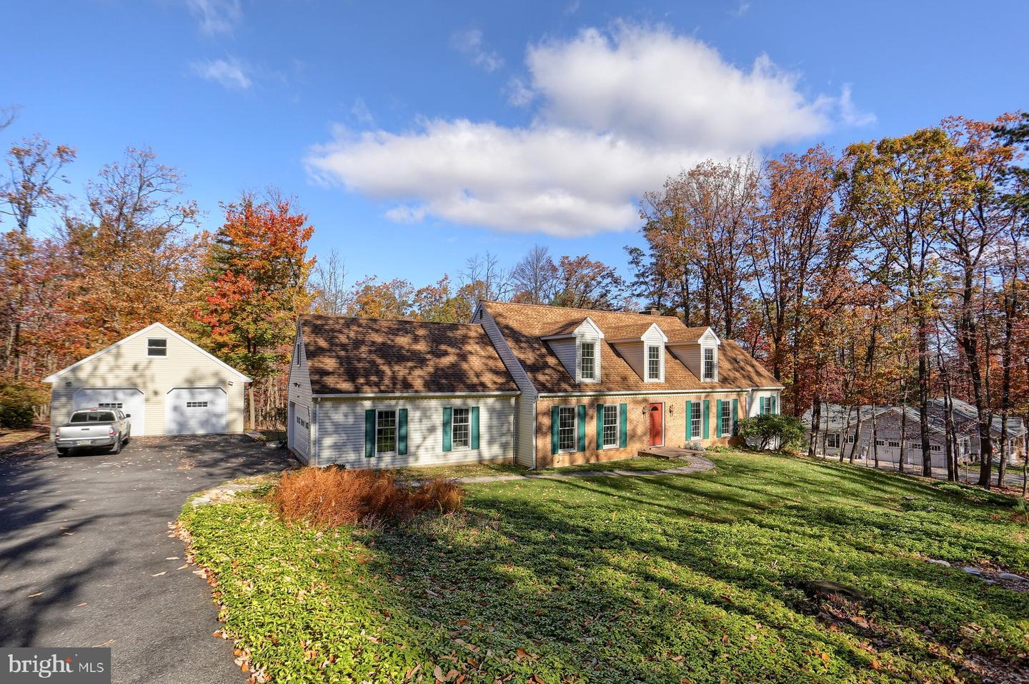Property Photo: 1226 Blossom Terrace PA 17007