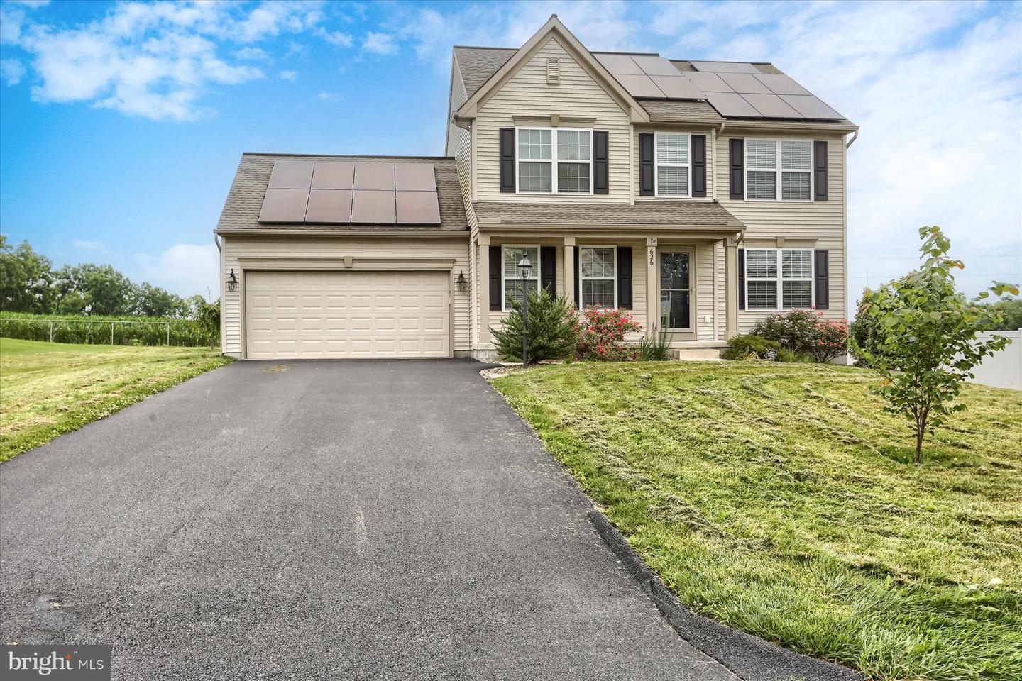 Property Photo: 626 N 11th Avenue PA 17046