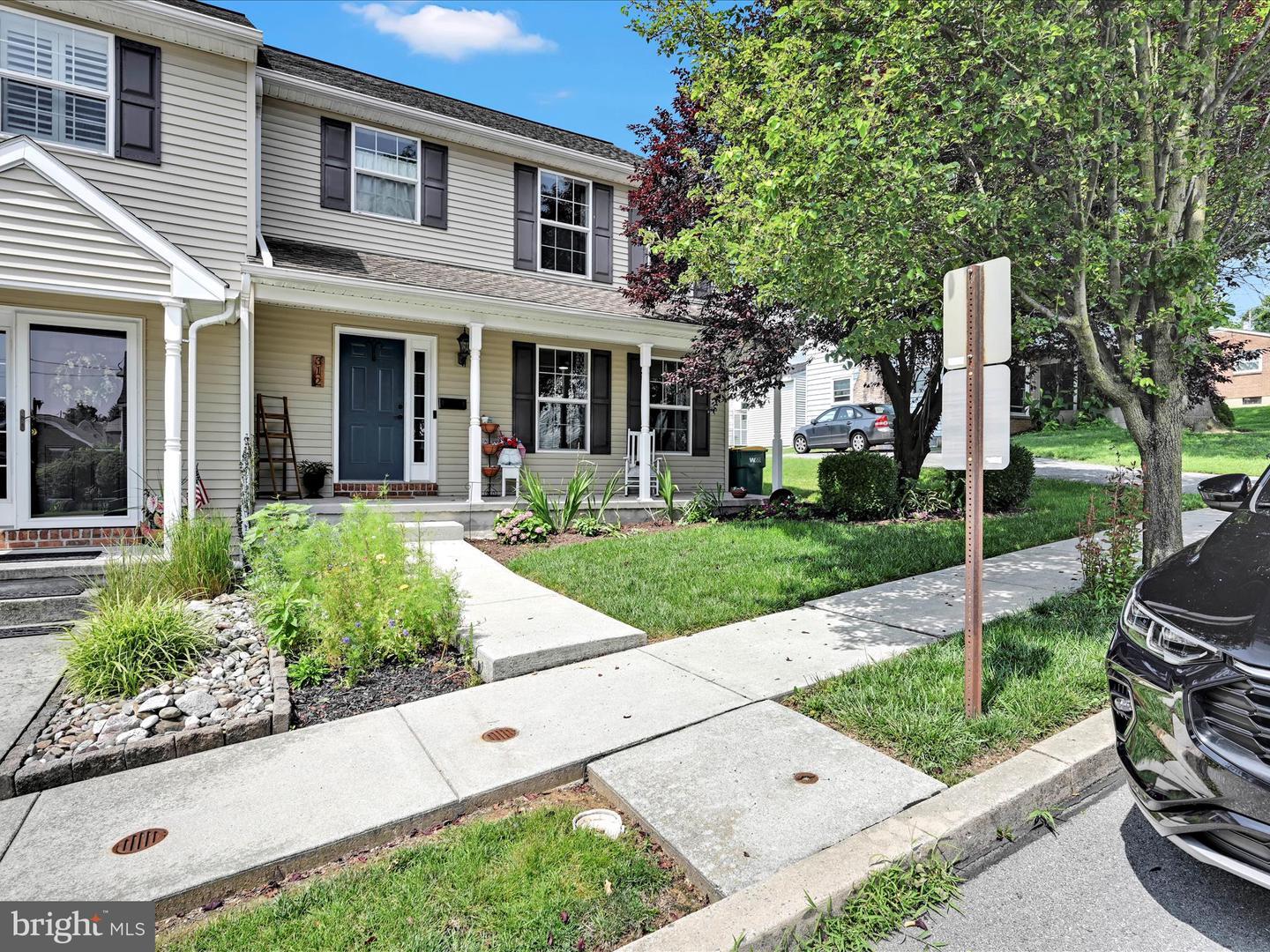 Property Photo: 312 N 5th Street PA 17512