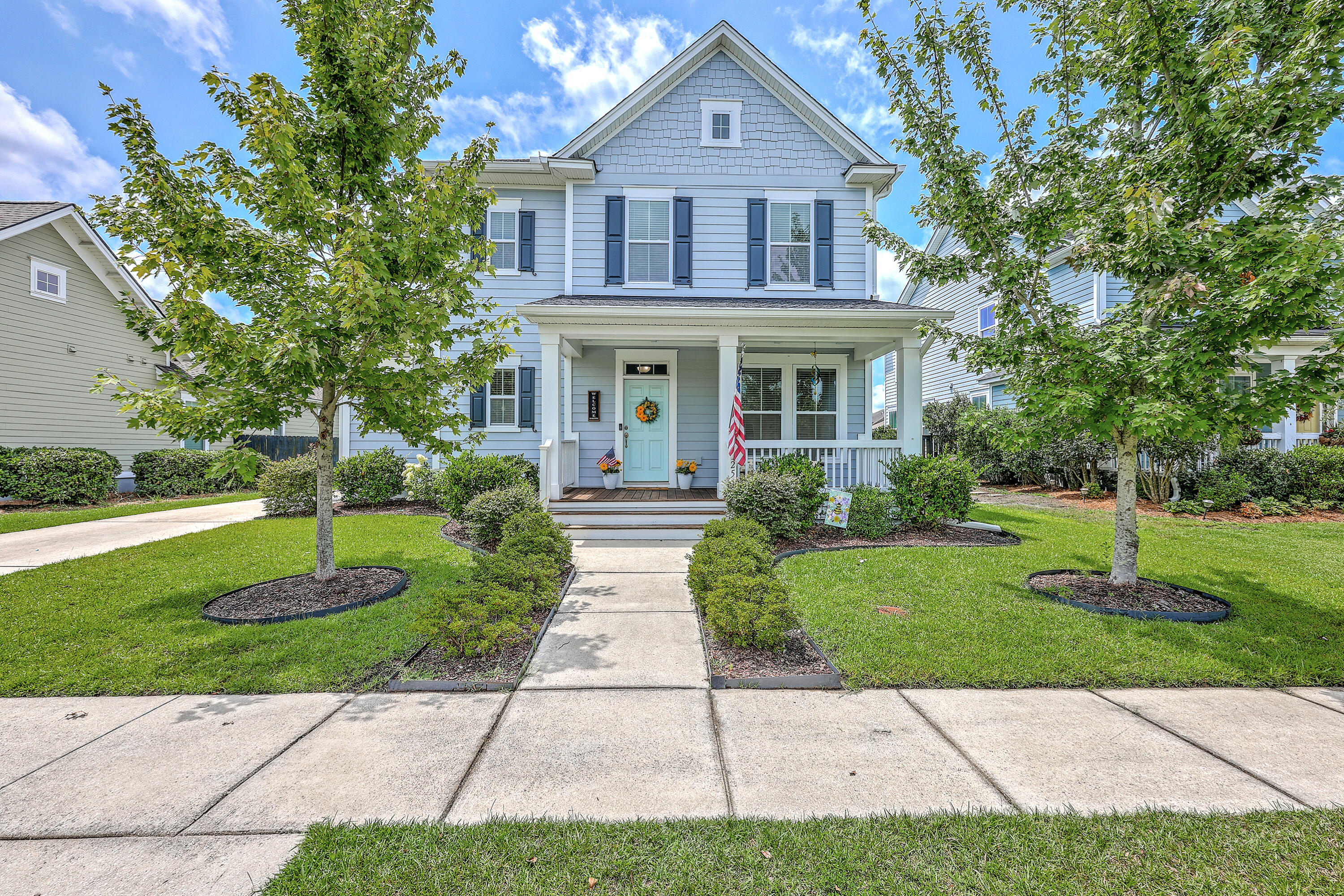 Property Photo: 325 Ashby Street SC 29486