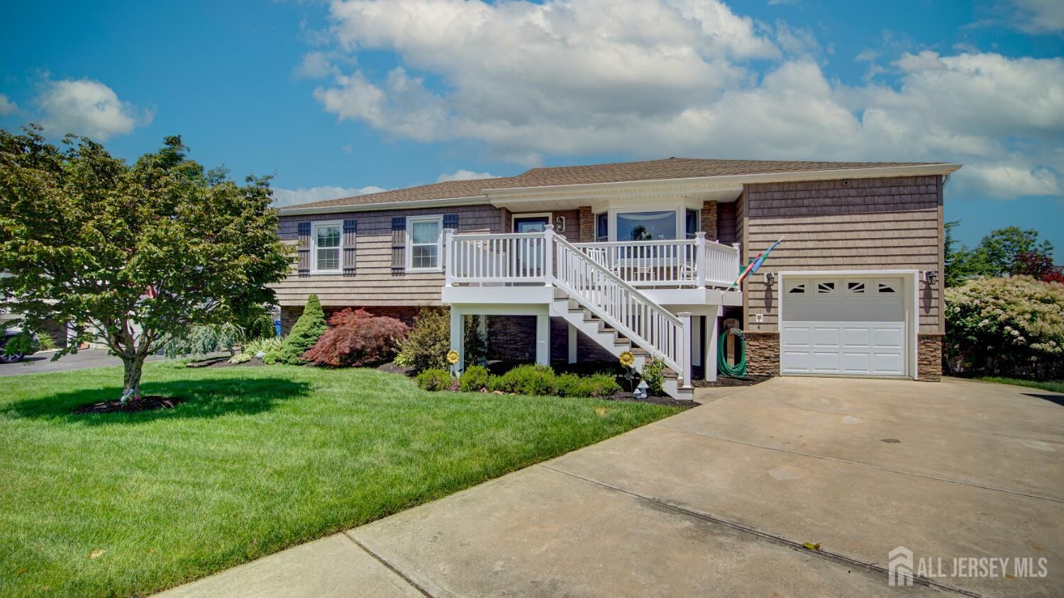 Property Photo: 277 Jill Court NJ 08753