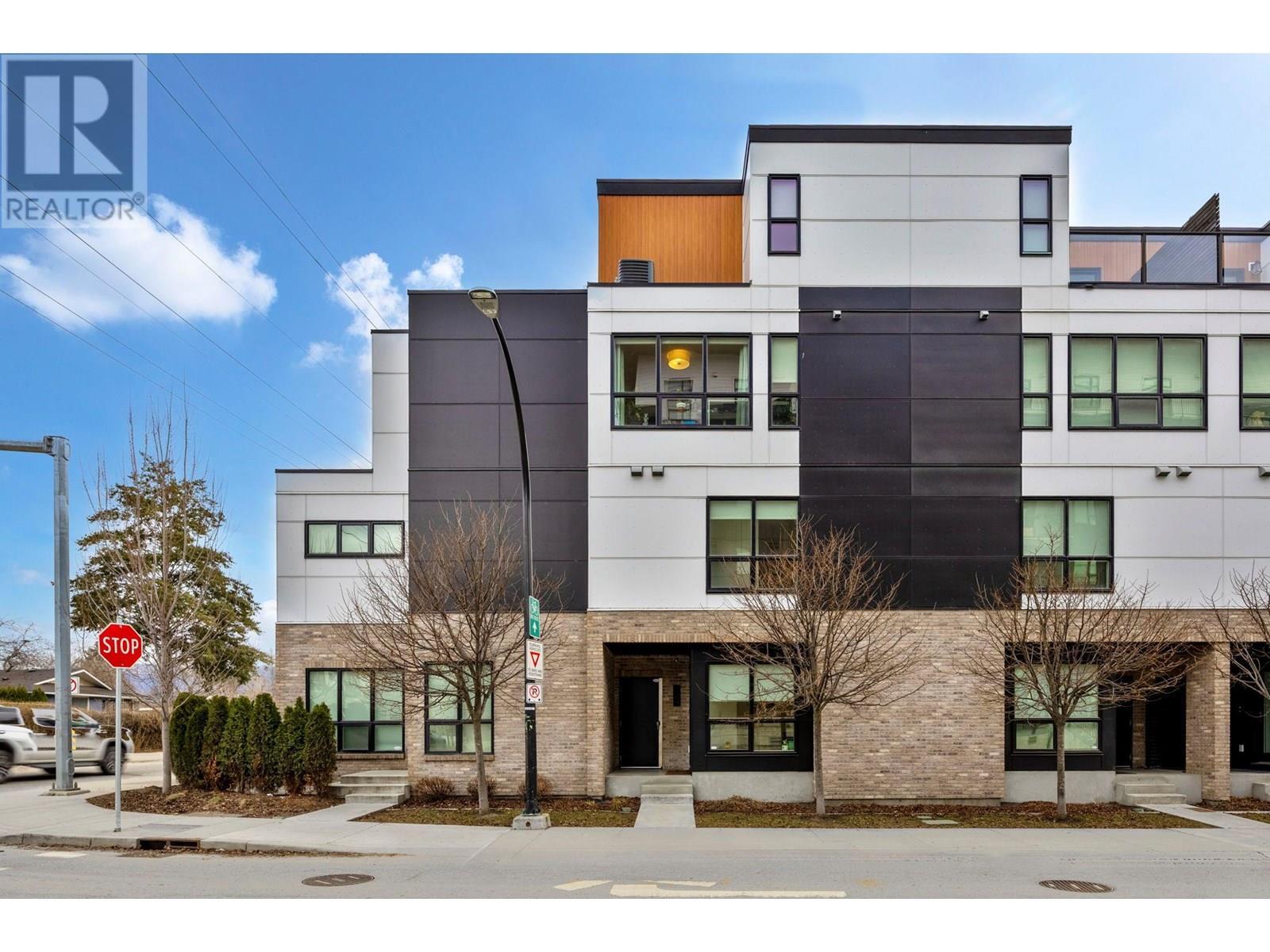 Property Photo:  1308 Richter Street 105  BC V1Y 2L3 