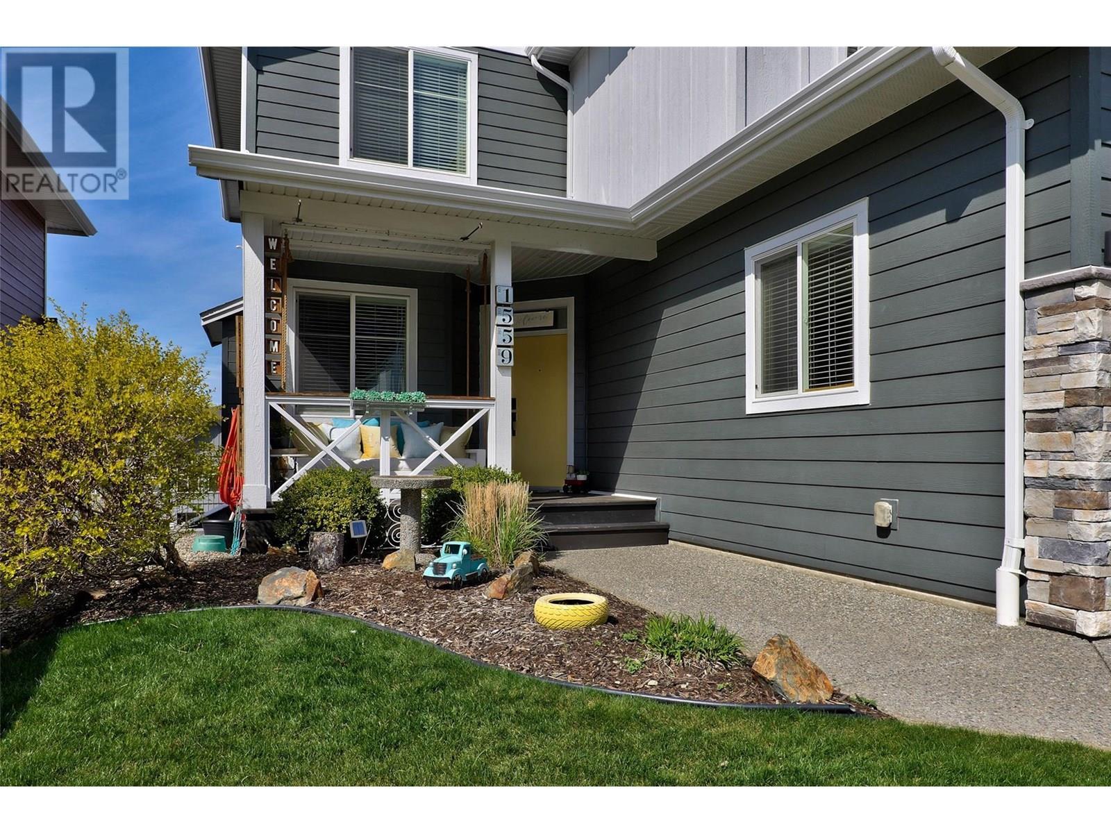 Property Photo: 1559 Emerald Drive BC V2E 0C4