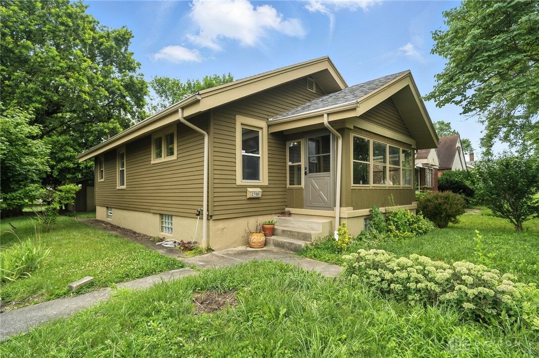 Property Photo:  2700 Springmont Avenue  OH 45420 