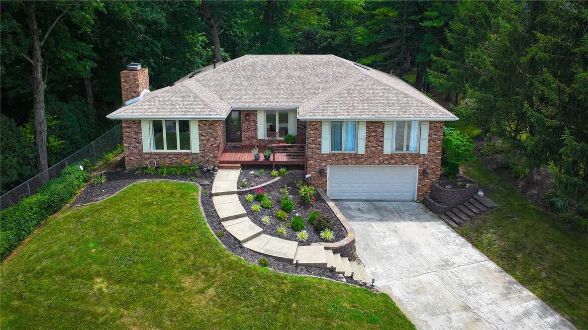 1950 Shore Oak Drive  Decatur IL 62521 photo