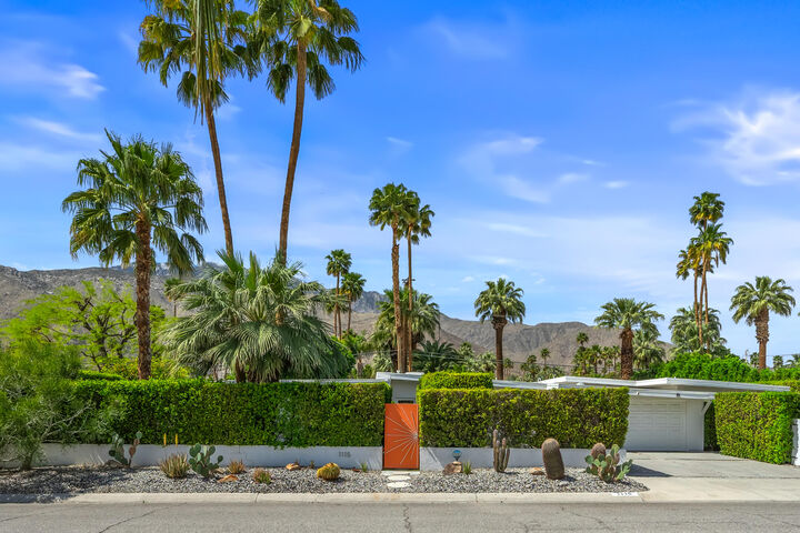 Property Photo:  1115 Pasatiempo Road  CA 92262 