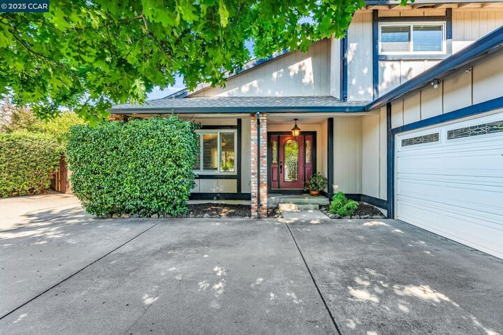 Property Photo:  66 Midhill Rd  CA 94553 