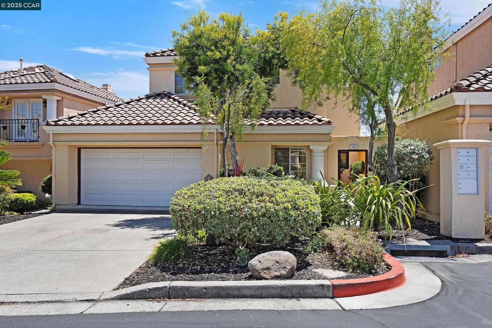 Property Photo: 150 Cortona Dr CA 94582