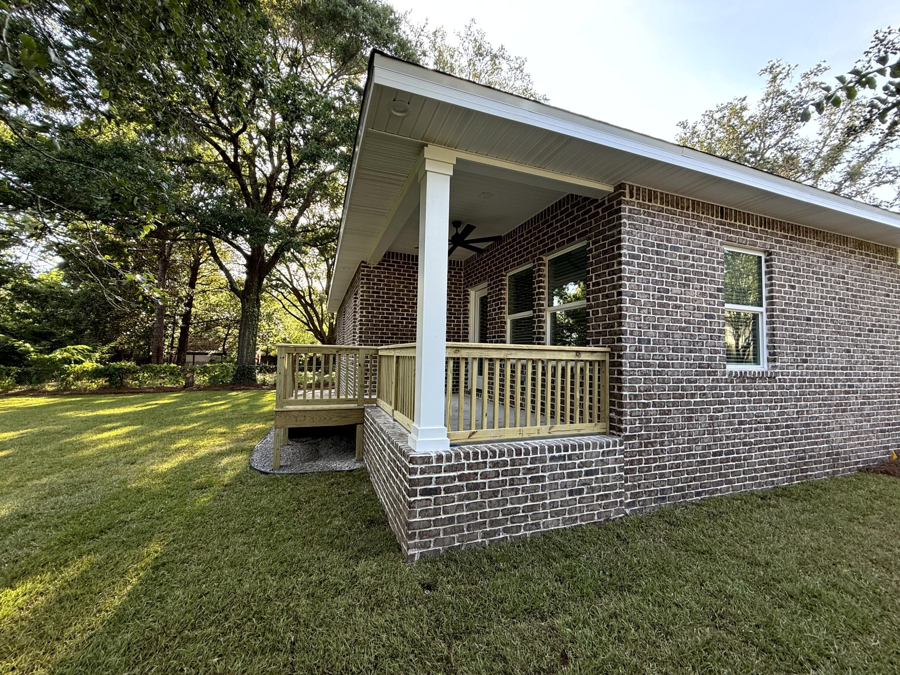 Property Photo: 363 Washington FL 32580