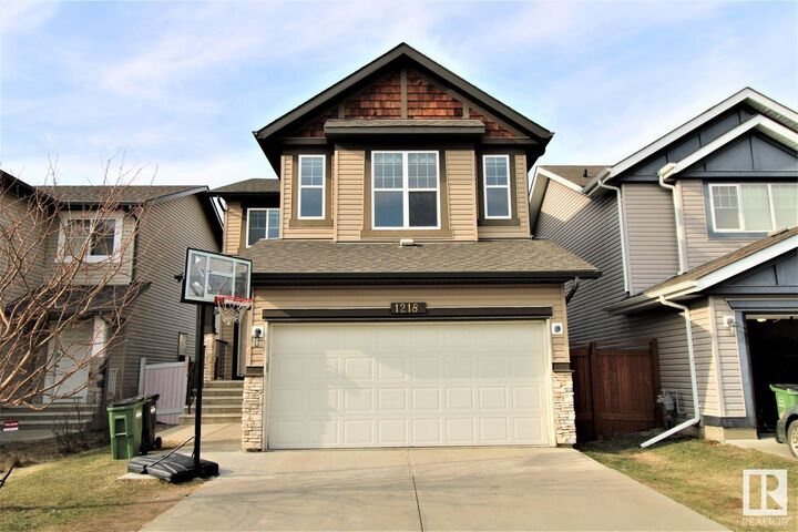 1218 37 Avenue NW  Edmonton AB T6T 0J5 photo