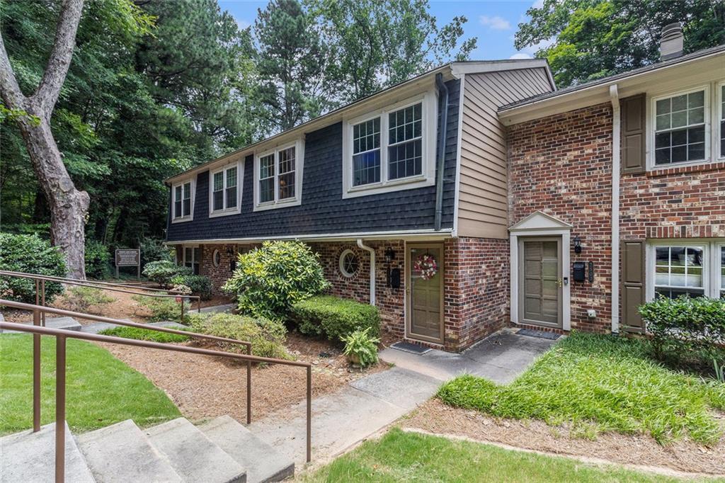 Property Photo: 2505 Northlake Court Northeast GA 30345