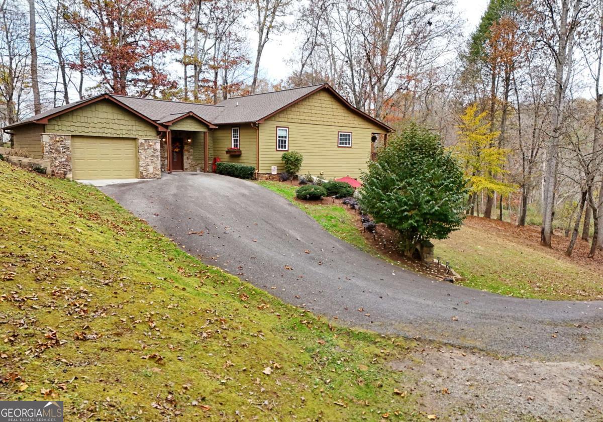 Property Photo: 1512 Smithfield Lane GA 30582