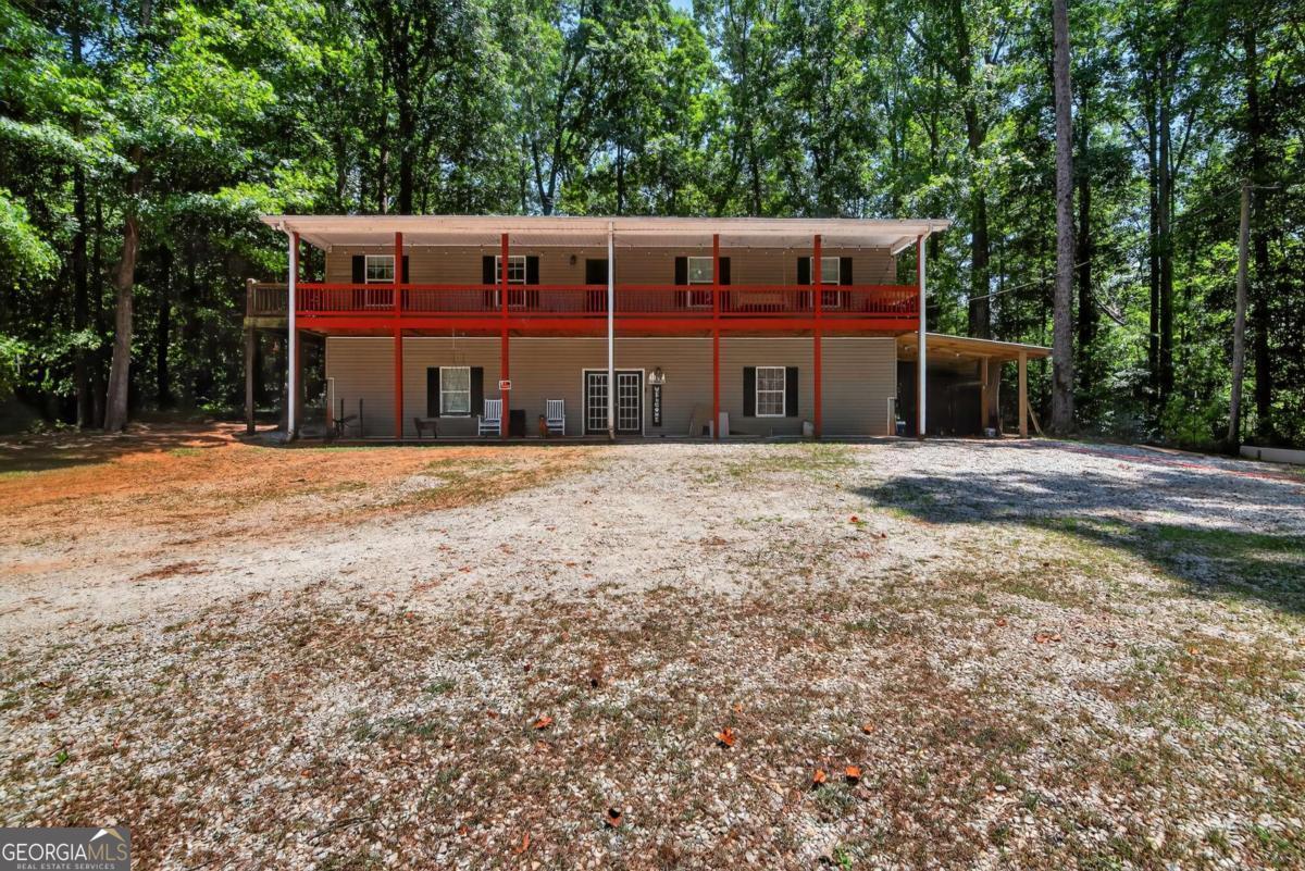 Property Photo:  185 Hillshore Court  GA 30553 