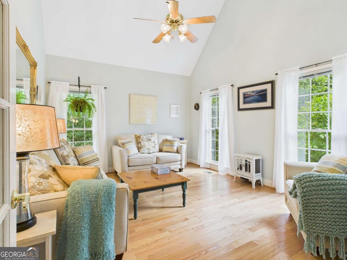Property Photo: 260 Felton Circle GA 30605