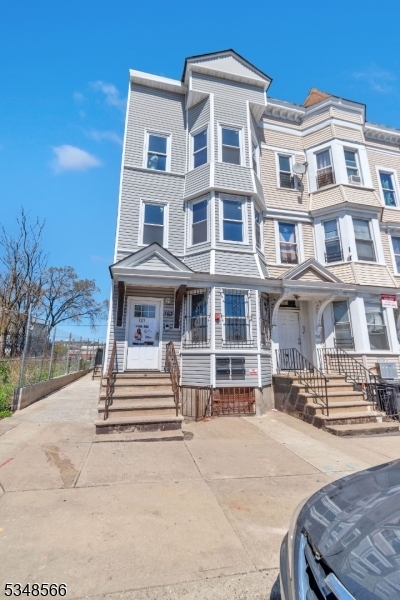Property Photo: 383 Central Ave 2 NJ 07103
