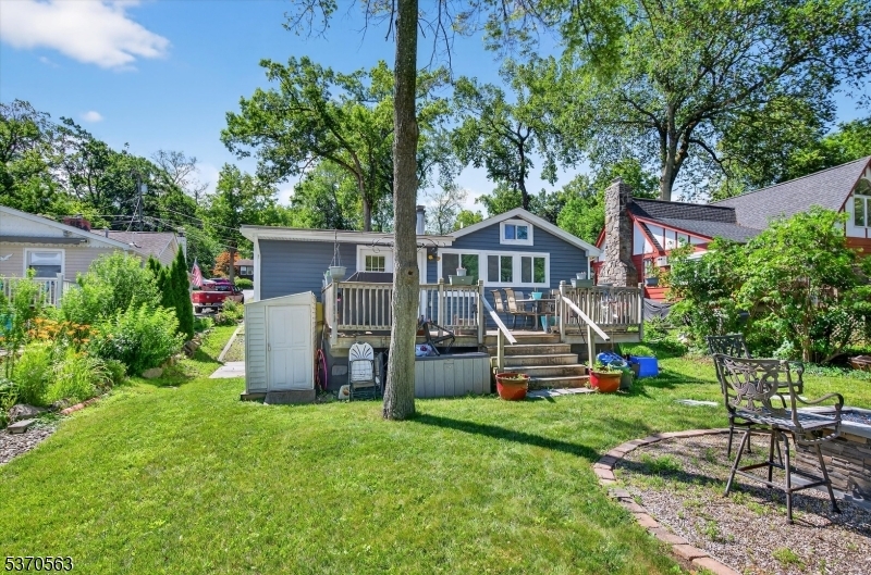 Property Photo:  94 Lake Shore Rd  NJ 07460 