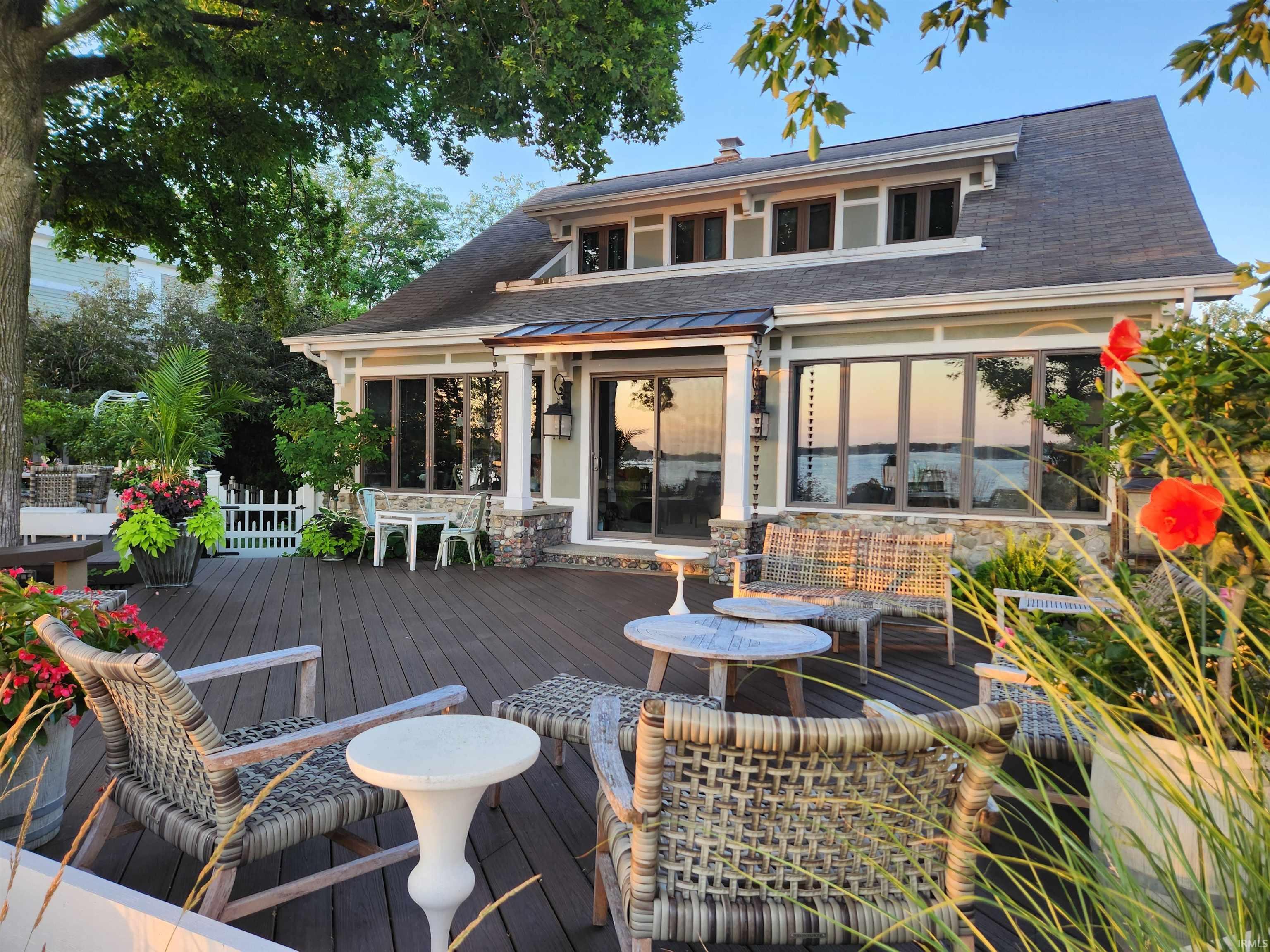 Property Photo:  11411 N Cedar Point High Rd  IN 46567 