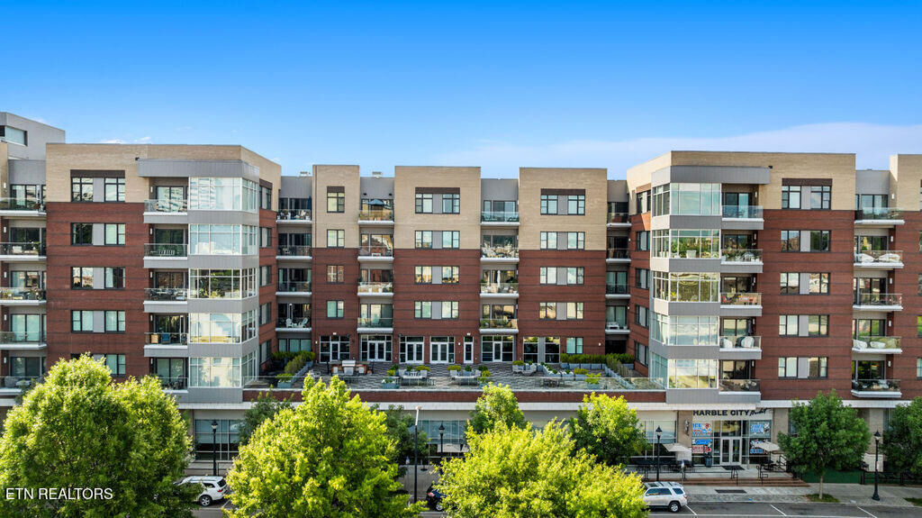 Property Photo: 333 W Depot Ave 210 TN 37917