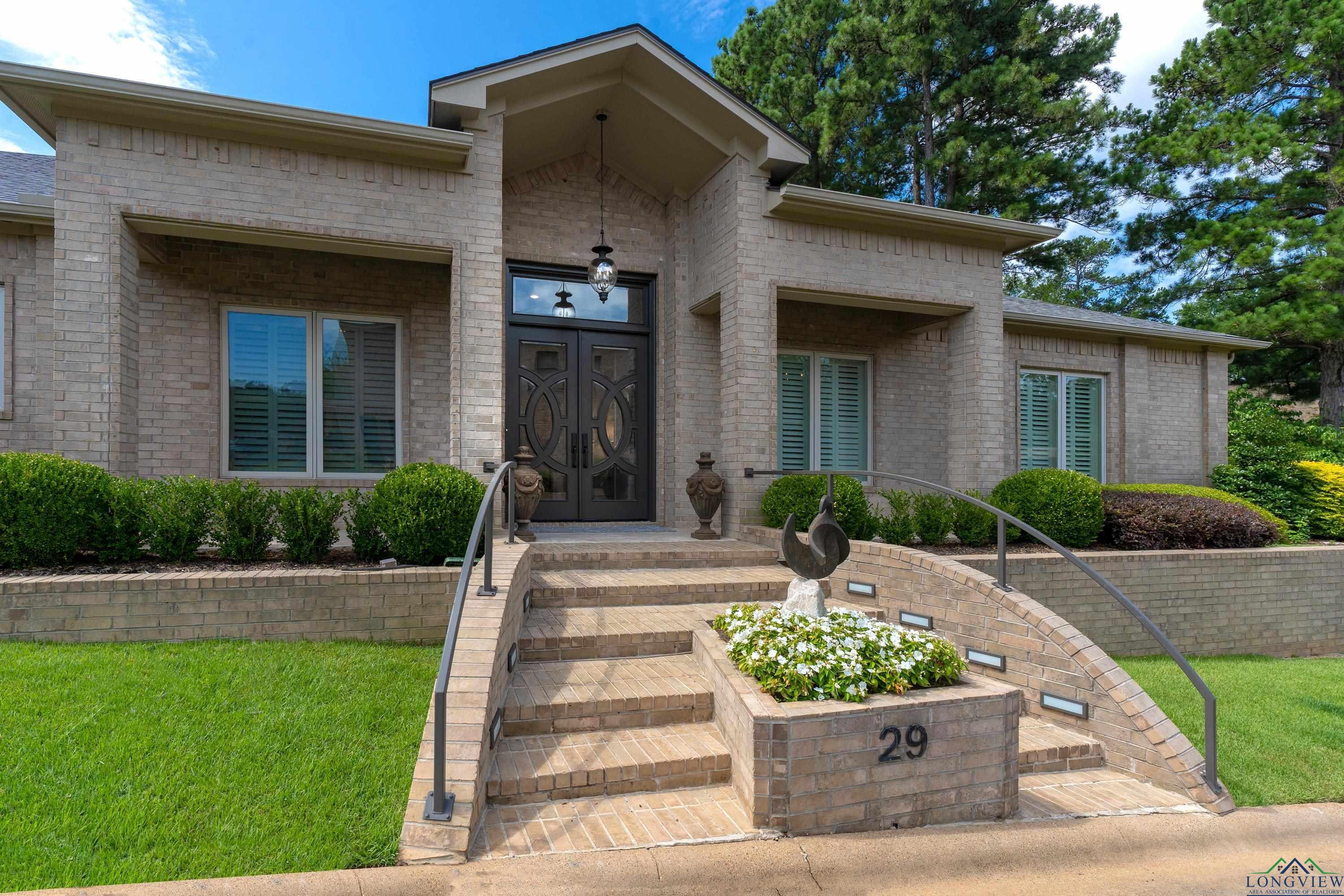 Property Photo: 29 Palisades Blvd TX 75605