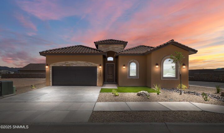 3906 Royal View Street  Las Cruces NM 88012 photo
